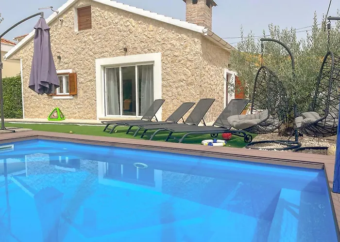 Villa Mustra House - Private Pool & Sauna *