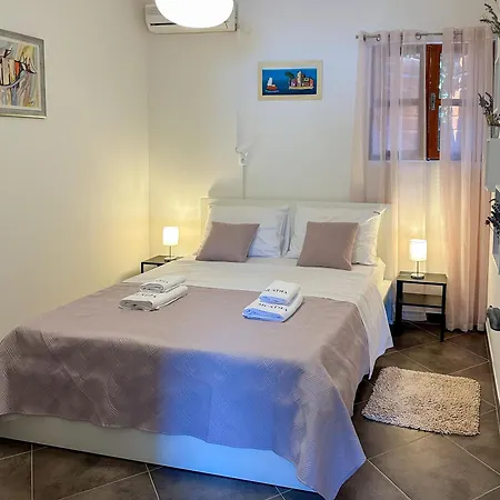 Villa Mustra House - Private Pool & Sauna