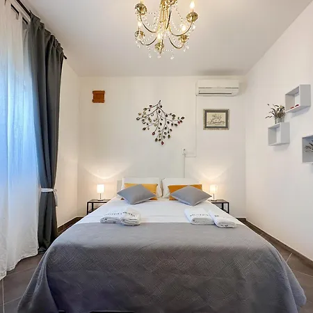 Mustra House - Private Pool & Sauna Willa Zadar