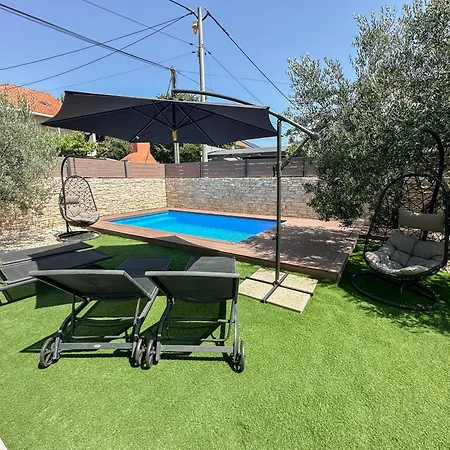 Mustra House - Private Pool & Sauna * 자다르