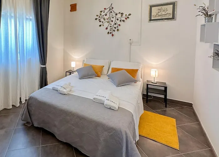 וילה Mustra House - Private Pool & Sauna *