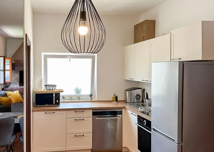 Mustra House - Private Pool & Sauna זאדאר